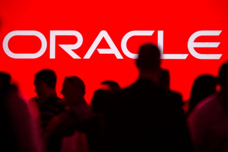 Oracle amplia il portfolio di soluzioni Cloud at Customer con Exadata Cloud Machine Oracle amplia il portfolio di soluzioni Cloud at Customer con Exadata Cloud Machine