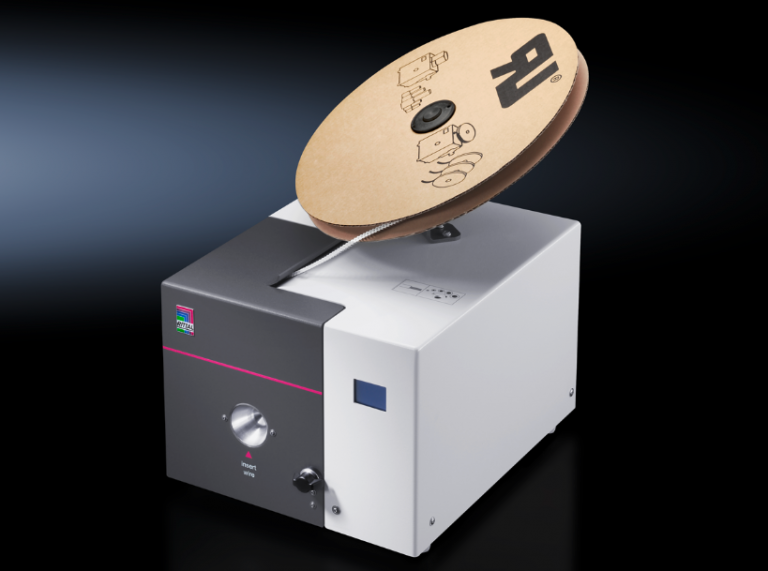Preparazione automatica dei fili elettrici, anche senza aria compressa Preparazione automatica dei fili elettrici, anche senza aria compressa
